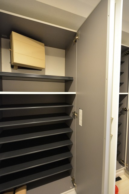 マンション池尻　シューズＢＯＸ