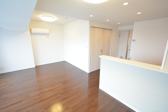 目白が丘マンション　15.7帖のLDK