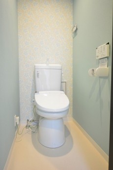 マンション池尻　ウォシュレット付きトイレ