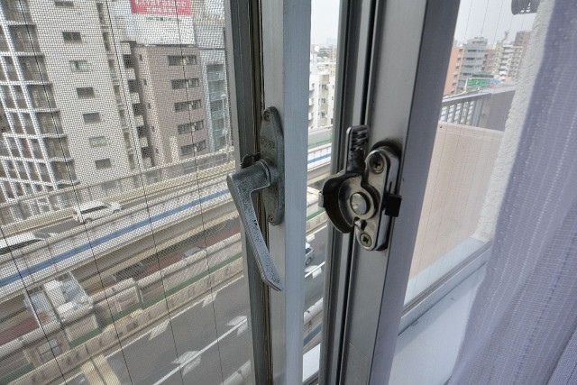 マンション池尻　二重サッシ