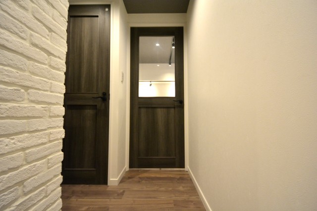 ファミール西新宿904　廊下