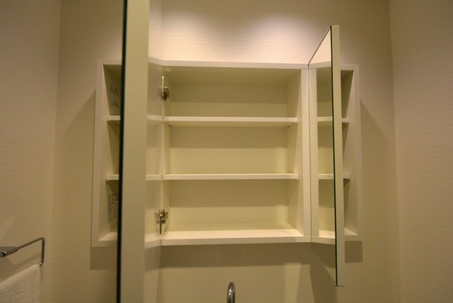 ファミール西新宿904　収納