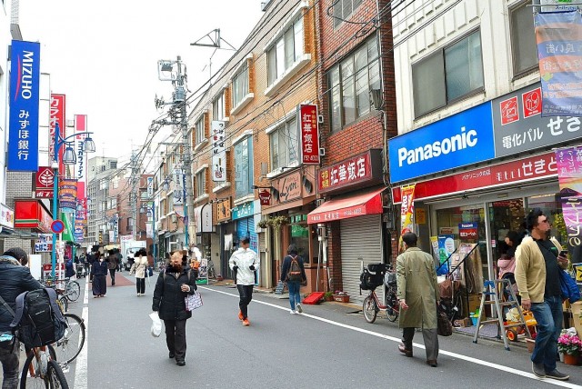 マンション池尻　商店街