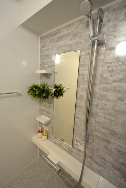 ファミール西新宿904　バスルーム