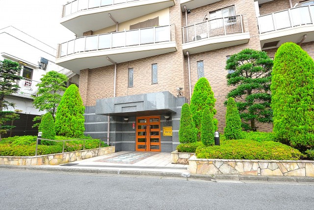 藤和シティホームズ中野江古田　エントランス