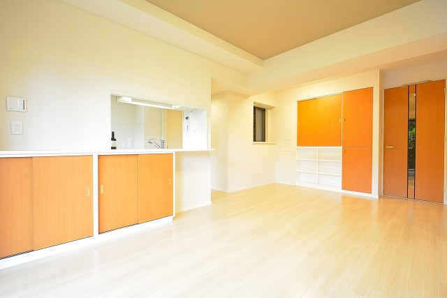 10.7帖のリビングダイニング