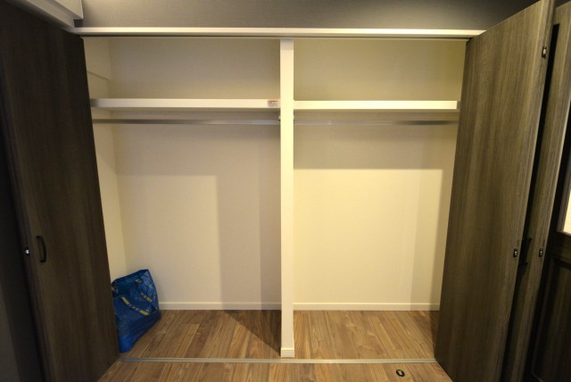 ファミール西新宿904　収納