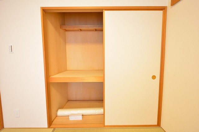 6.0帖の和室　収納