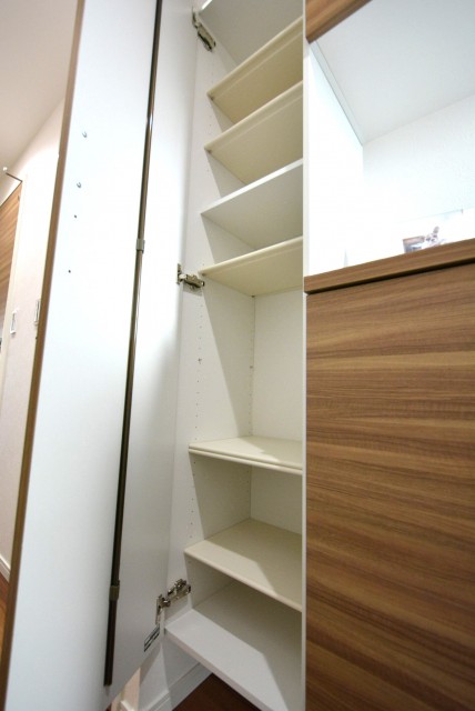 グランドメゾン池袋一番館902　シューズボックス