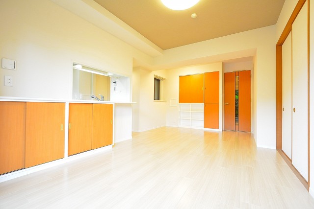 10.7帖のリビングダイニング