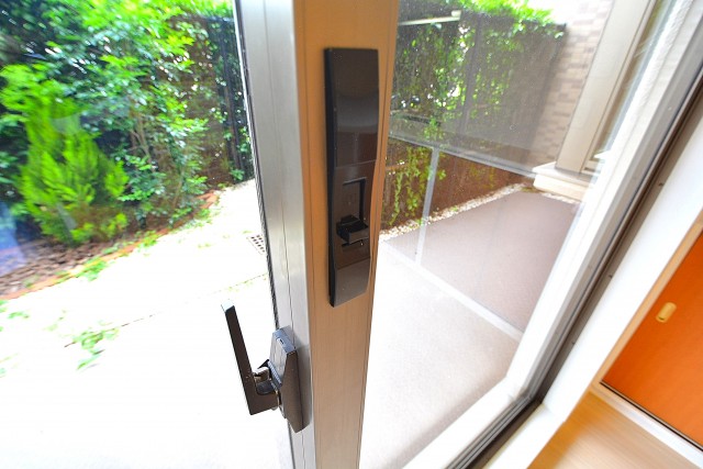 リビングＷロック