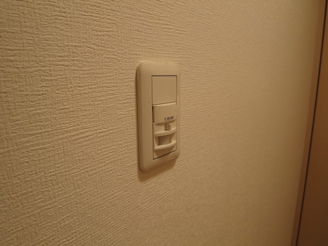 エクセル南品川　人感センサー