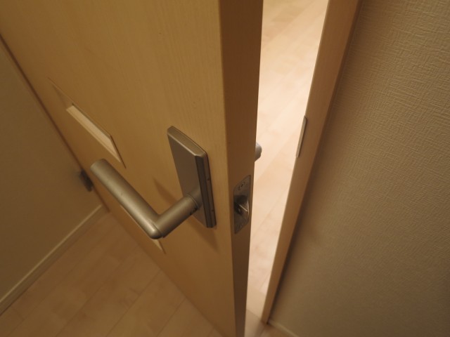 エクセル南品川　リビングダイニングへ