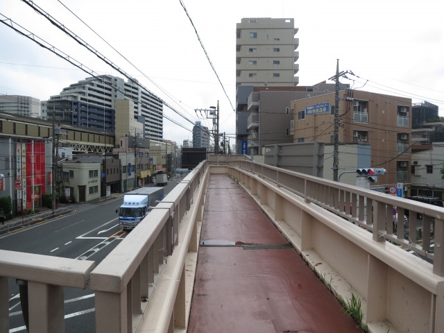 エクセル南品川　歩道橋