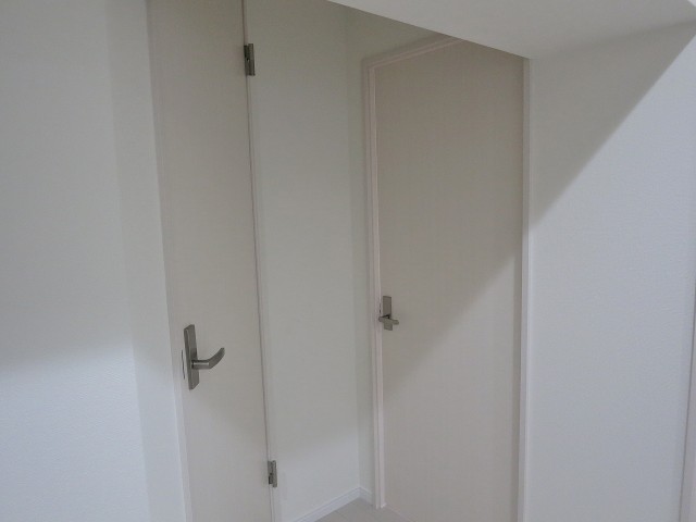 ハイツ神田岩本町　廊下