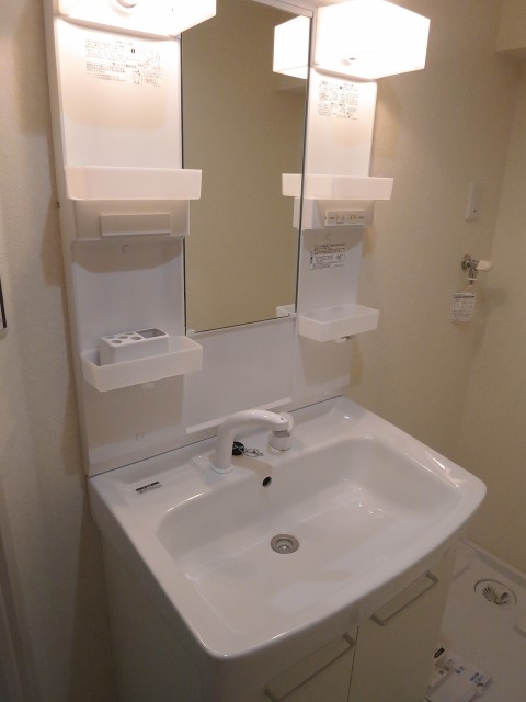 ハイツ神田岩本町　洗面台