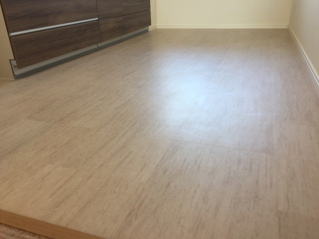 上用賀パークマンション　キッチン床