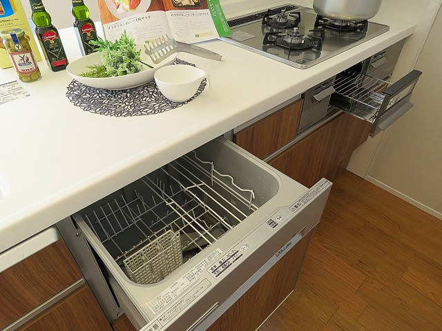 ファーストン世田谷リバーサイトテラス　キッチン