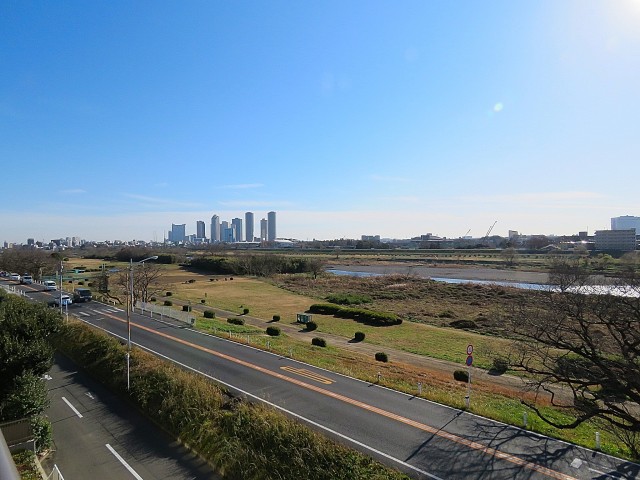 ファーストン世田谷リバーサイトテラス　眺望