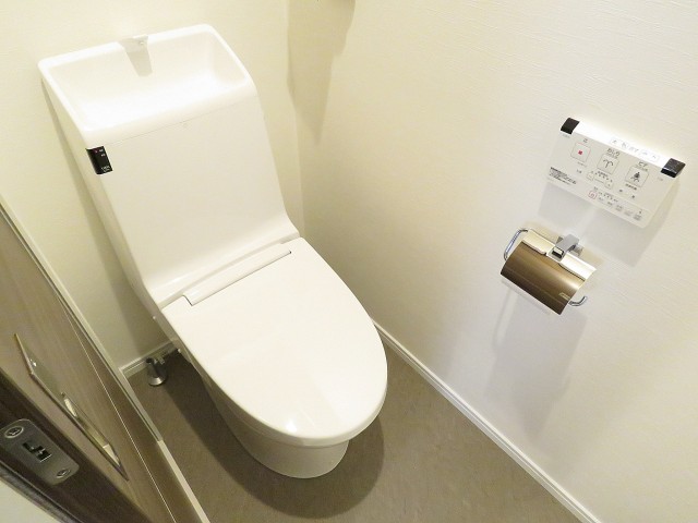 マンション五反田　ウォシュレット付きトイレ