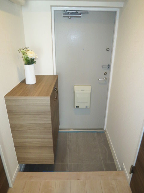 収納が充実した玄関・廊下