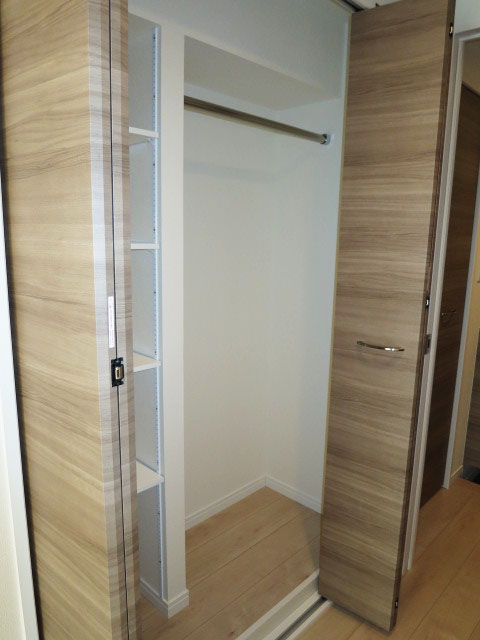 廊下にクローゼット＆物入れ