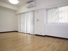 下落合南デュープレックス 約11.3帖のリビングダイニング 下落合南デュープレックス 約11.3帖のリビングダイニング