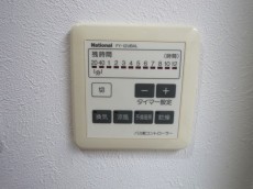 下落合南デュープレックス 浴室換気乾燥機付のバスルーム 下落合南デュープレックス 浴室換気乾燥機付のバスルーム