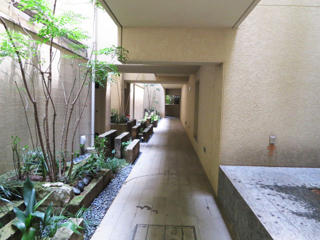 グランドメゾン中目黒 The Class　エントランス