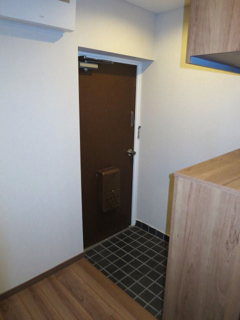 渋谷本町オリエントコートⅠ　収納たっぷりの玄関