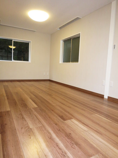 渋谷本町オリエントコートⅠ　約13.1帖のリビングダイニングキッチン