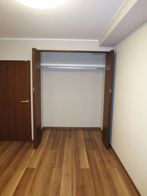 渋谷本町オリエントコートⅠ　約6.0帖の洋室　クローゼット