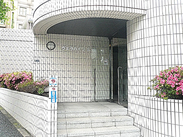 ヴェラハイツ広尾　エントランス