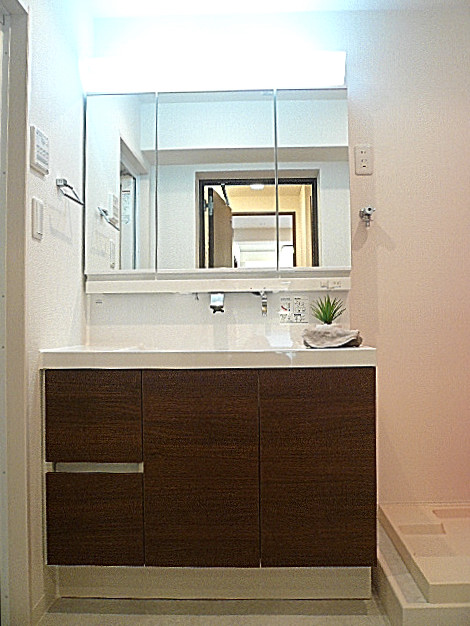 ヴェラハイツ広尾　洗面化粧台