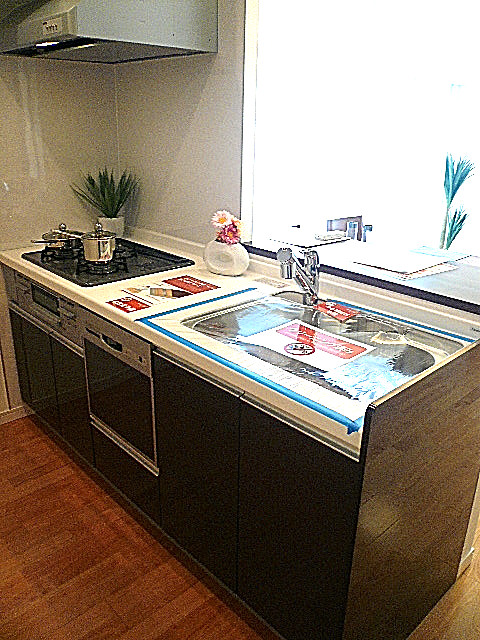 ヴェラハイツ広尾　システムキッチン