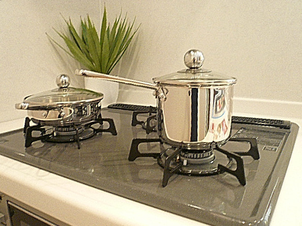 ヴェラハイツ広尾　3口コンロ