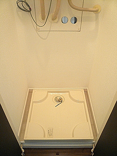 学芸大学グリーンハイツ　洗濯機置き場