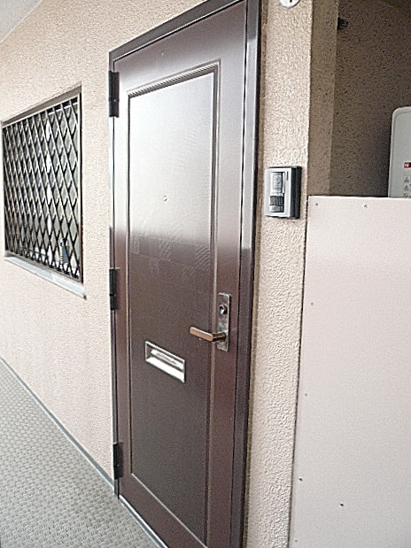 成城学園ビューハイツ　玄関