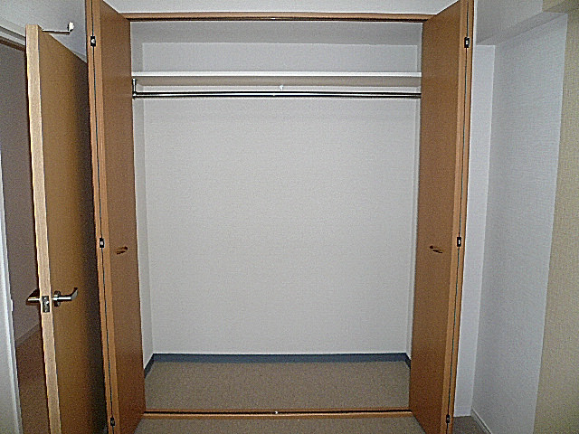 深沢ハイム　洋室4.5帖のクローゼット