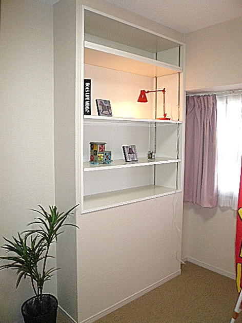 深沢ハイム　洋室6.0帖の棚