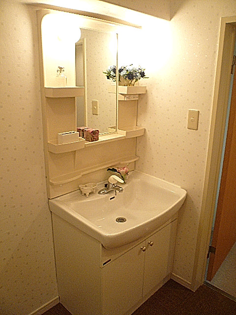 深沢ハイム　洗面化粧台