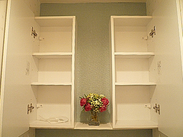 深沢ハイム　トイレ吊戸棚