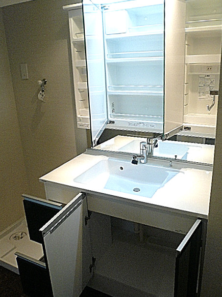 松濤パークハウス　洗面化粧台