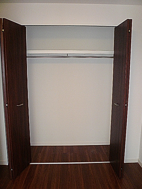 馬事公苑前ハイム2号棟　クローゼット712