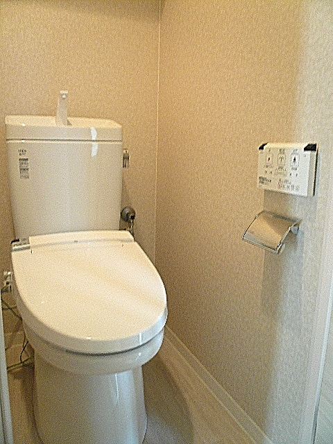 ウォシュレット付トイレ