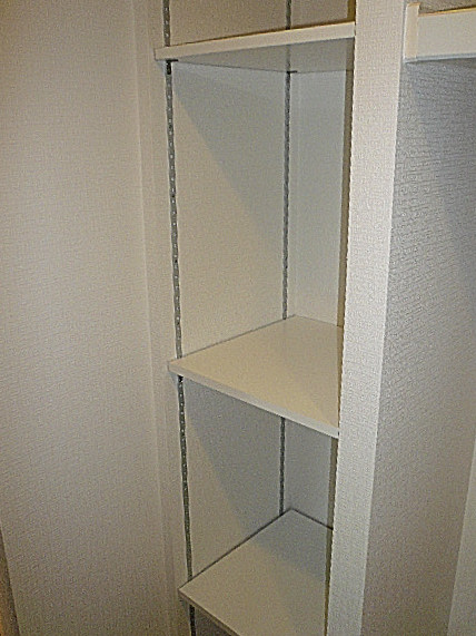 弦巻リハイム　ストックルーム2.3帖410