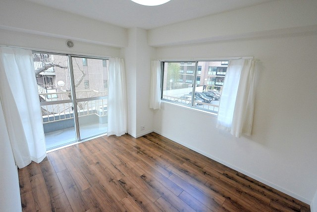 弦巻リハイム　 洋室2