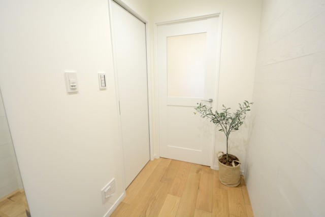 ストークマンション新宿　玄関