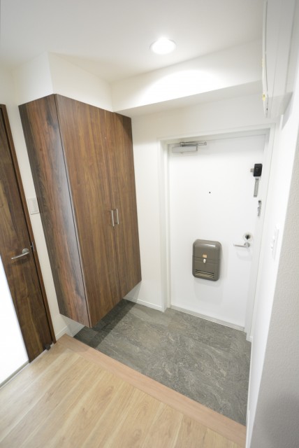 エクセレンス池袋 玄関