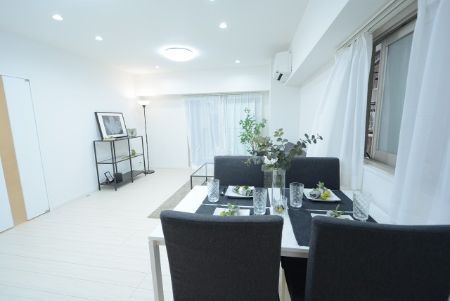 安田小網町マンション